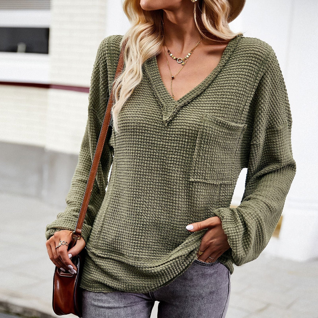 Pull V‑neck en maille gaufrée pour femmes avec poche poitrine appliquée et manches raglan Echo Archiv