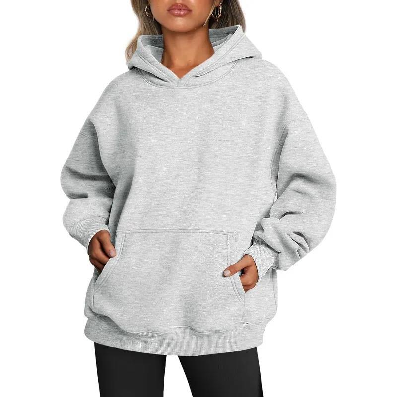 Sweat à capuche oversized pour femmes avec silhouette allongée et poche kangourou Echo Archiv
