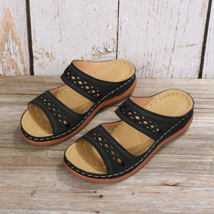 Sandales confortables pour femmes avec design de lanières décoratif et semelle intérieure rembourrée R&B