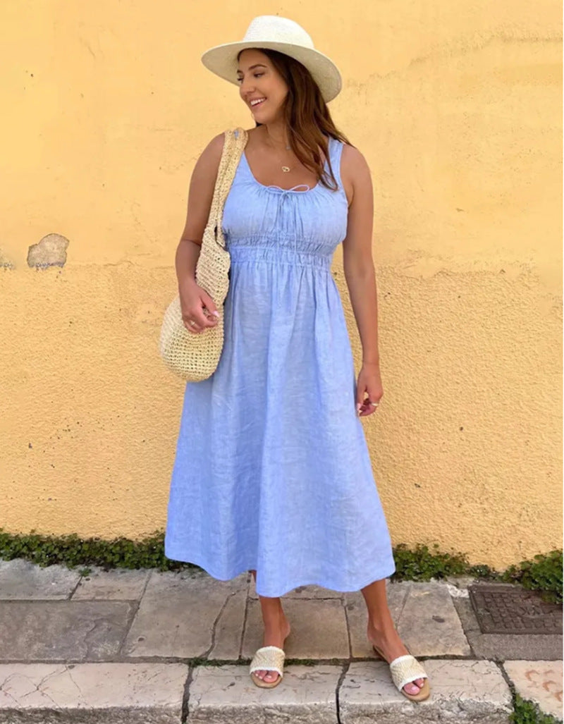 Robe midi en look lin avec bustier froncé, taille élastique et larges bretelles R&B