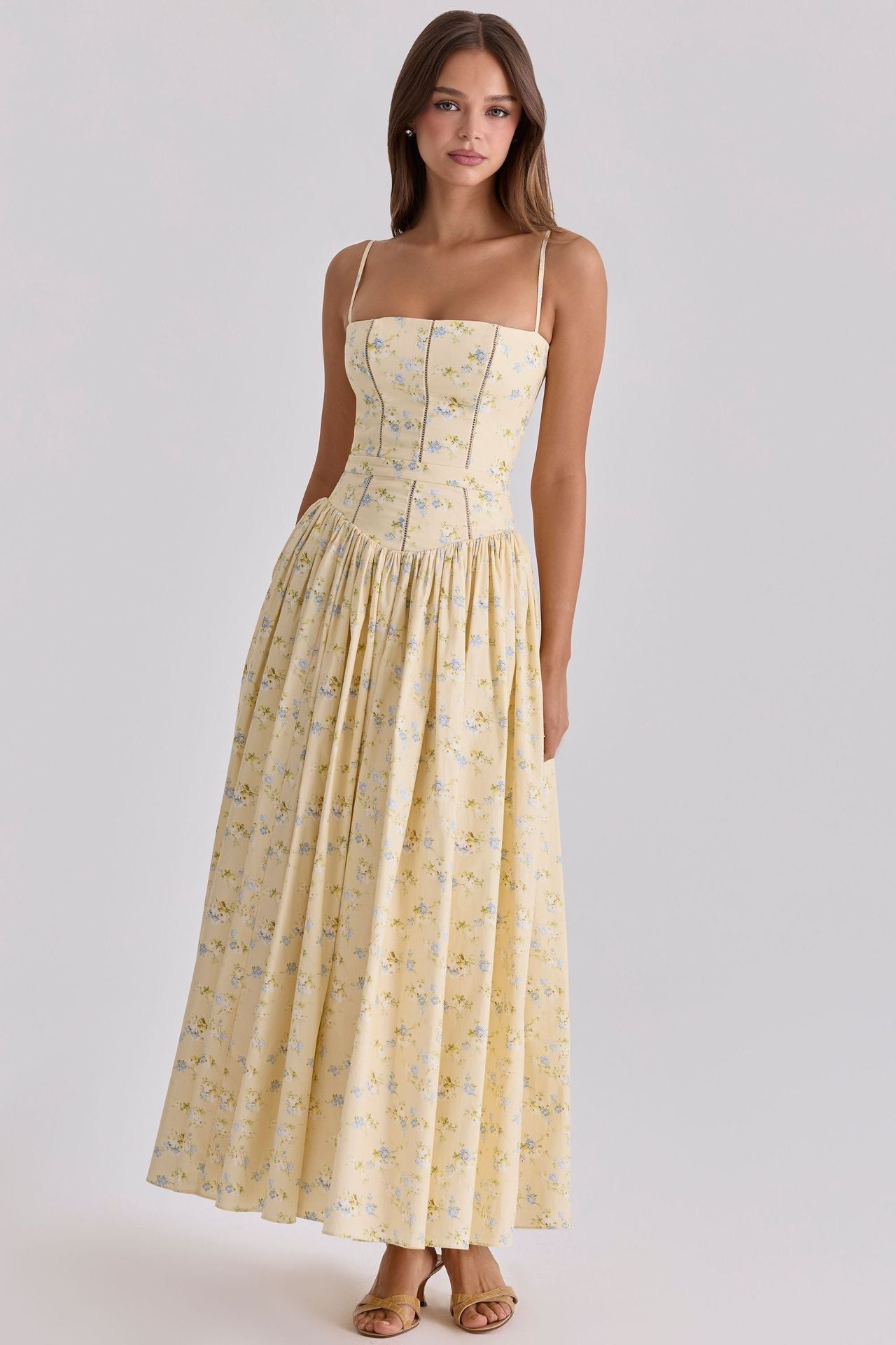 Robe corset cintrée pour femmes avec bretelles spaghetti et jupe évasée R&B