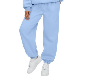 Ensemble de jogging lounge confortable pour femmes avec hoodie oversize et pantalon de jogging taille haute Echo Archiv