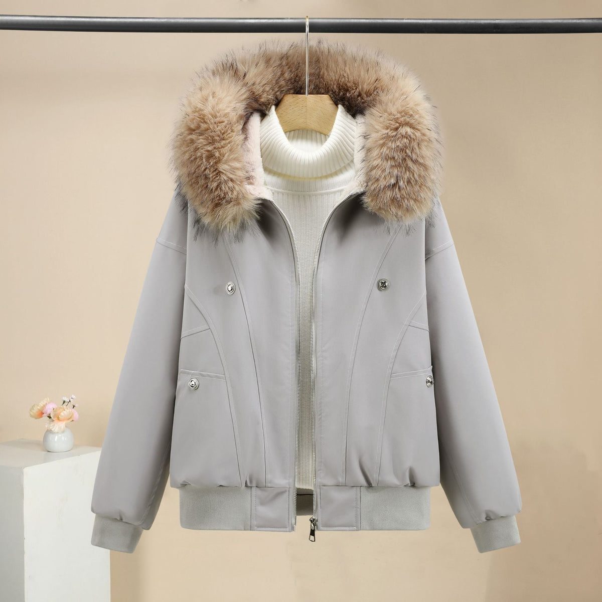 Veste bomber thermique pour femmes, courte, avec col en fausse fourrure amovible, col montant et bords côtelés Echo Archiv