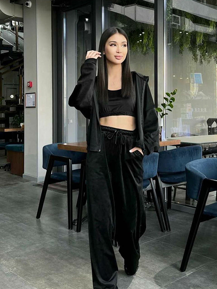 Ensemble lounge en velours doux pour femmes avec fermeture éclair courte, cordons extra longs et pantalon de confort à taille haute Echo Archiv