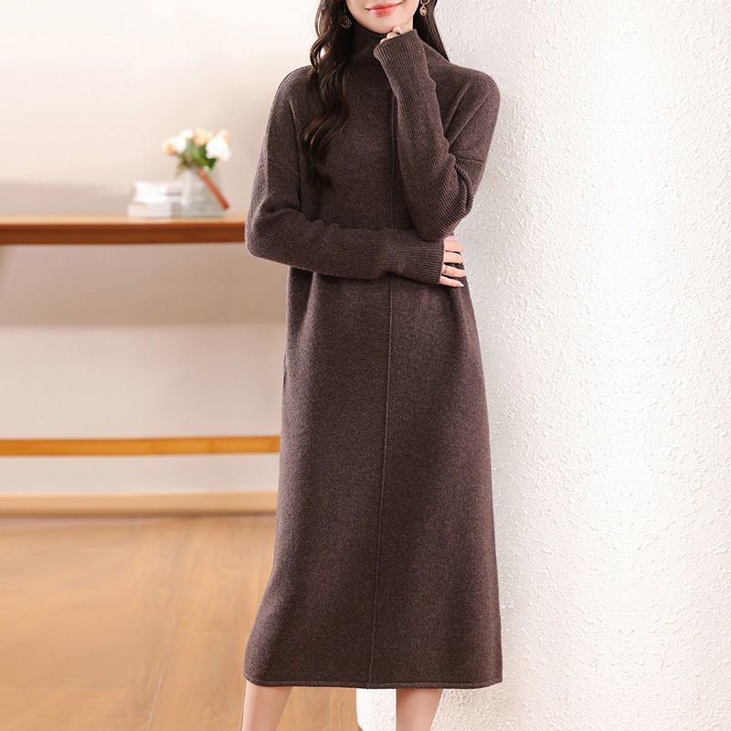 Robe Longue Tricotée pour Femme avec Col Montant et Manches Longues