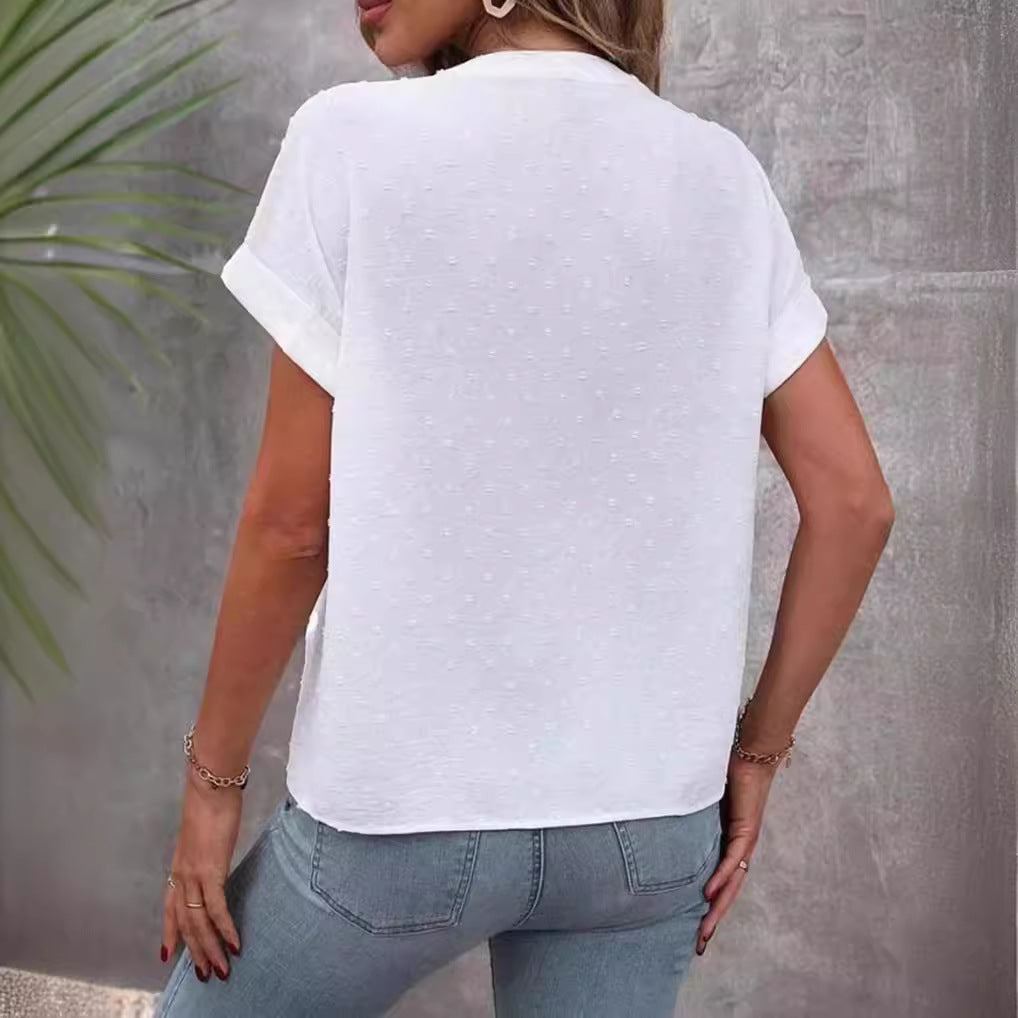 Blouse à boutons sur le devant à encolure en V pour femmes avec pois Dobby et manches courtes retroussables R&B