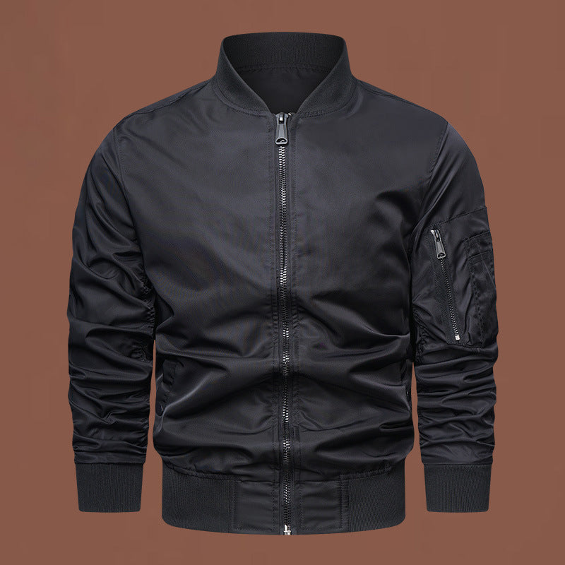 Veste bomber en nylon urbaine pour hommes avec une silhouette élancée, poche sur le bras et coque extérieure coupe-vent Echo Archiv