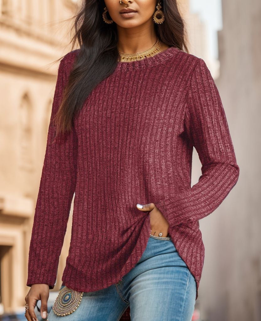 T-shirt long en maille fine côtelée pour femmes avec col rond et ourlet asymétrique