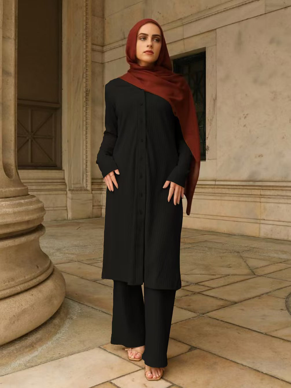 Ensemble tunique à boutons pour femmes avec silhouette droite, manches longues et large pantalon palazzo