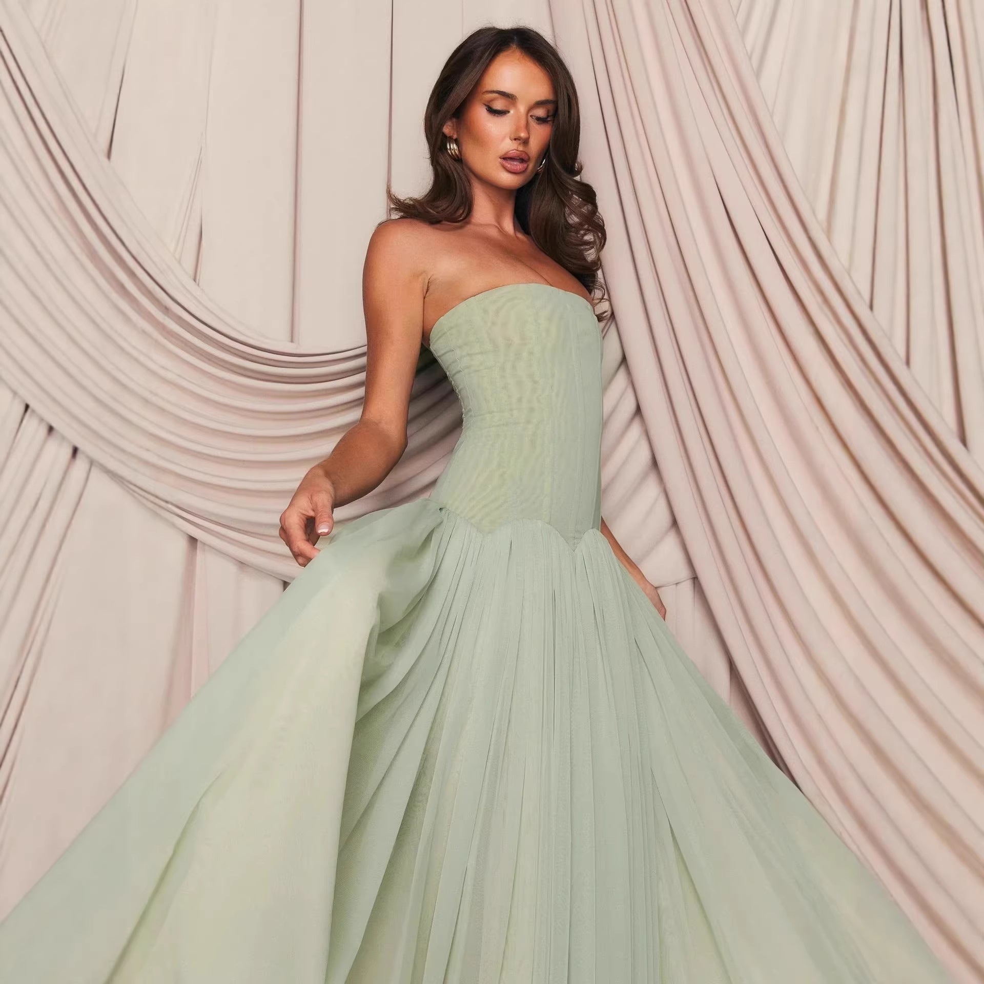 Robe maxi élégante sans bretelles pour femmes avec jupe en tulle fluide Heidi-Mode