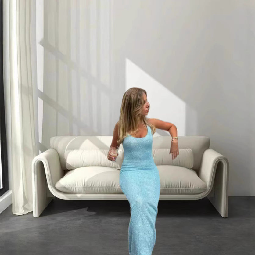 Robe maxi colonne pour femmes avec coupe ajustée et bretelles fines R&B