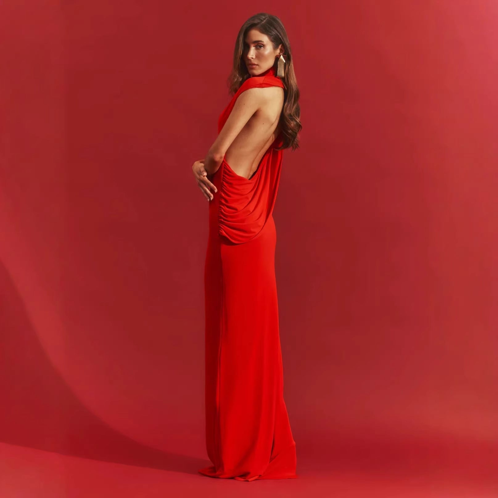 Robe de soirée femme ajustée avec élégant col Heidi-Mode