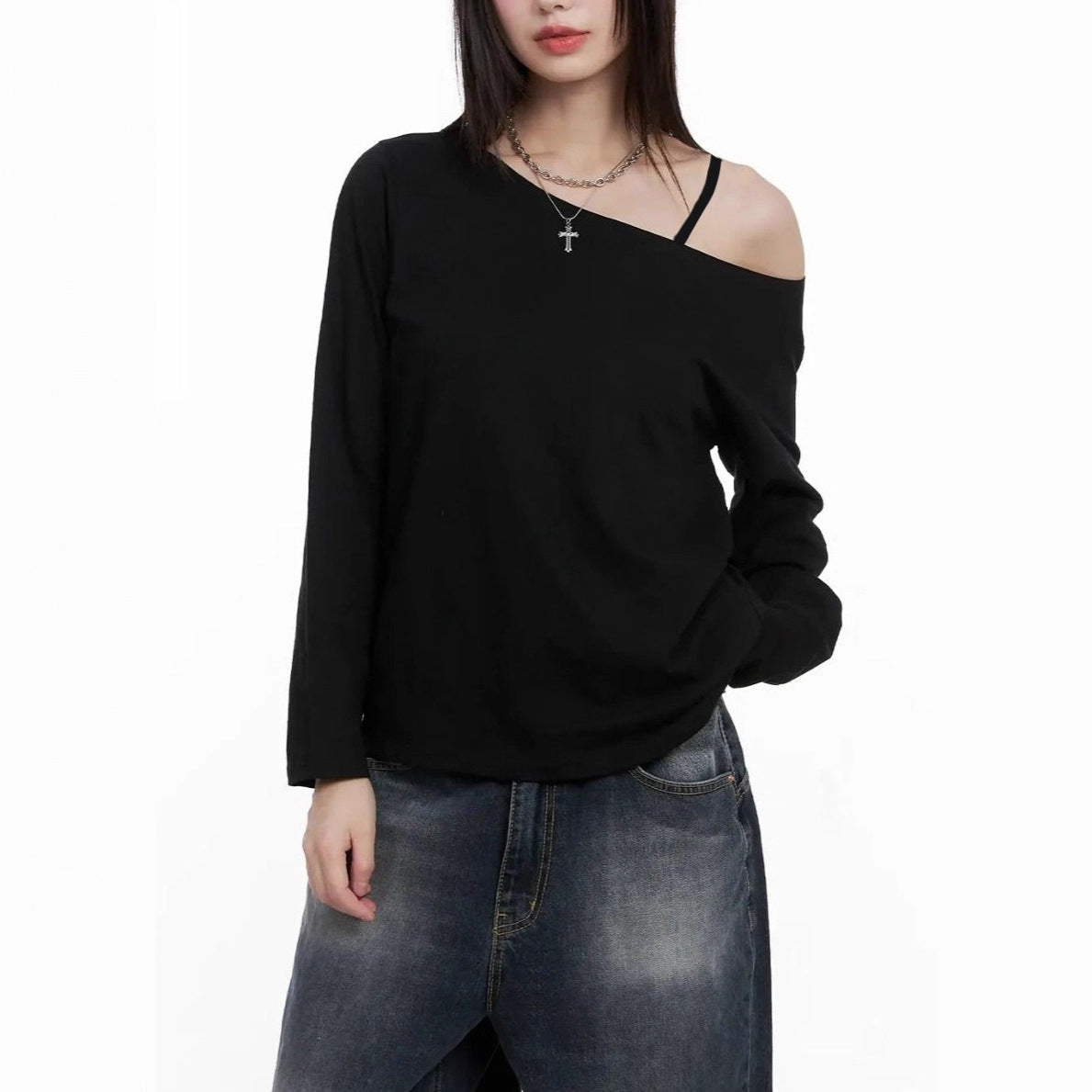 T-shirt long à manches longues asymétrique Off-Shoulder pour femmes en coton stretch avec coupe oversize Echo Archiv