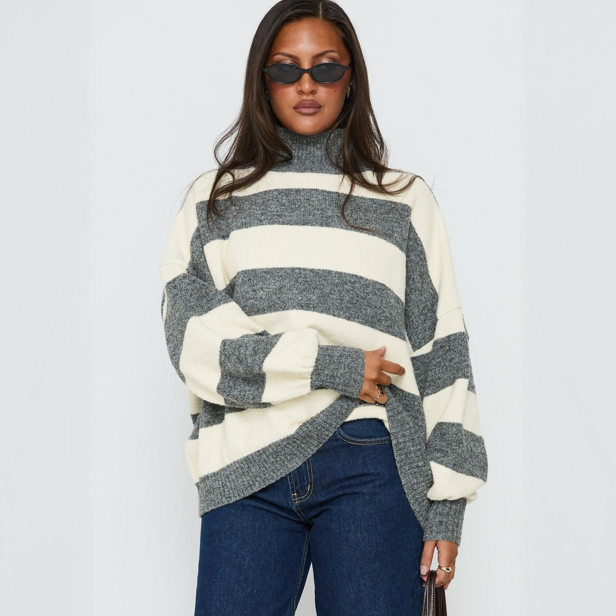 Pull oversized à rayures pour femmes avec col roulé Echoarchiv