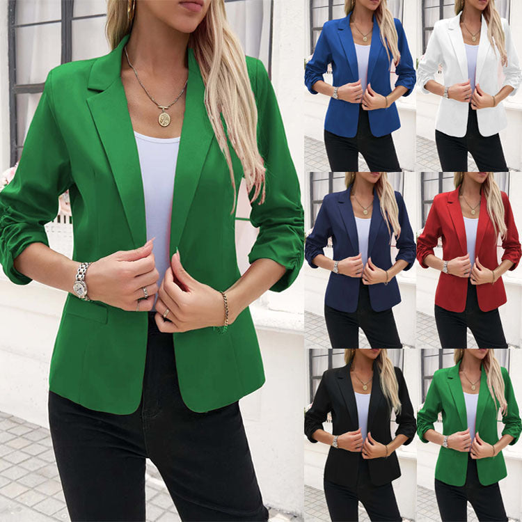 Blazer féminin flatteur avec manches trois-quarts froncées et petit col Echoarchiv