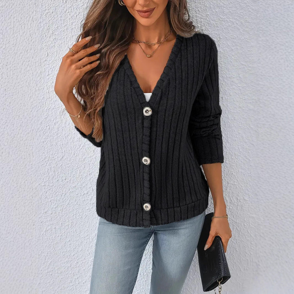 Cardigan en tricot à col en V côtelé pour femmes avec boutons décoratifs, épaules légèrement tombantes et ourlet carré Echo Archiv