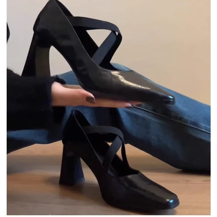 Pompes Slingback élégantes pour femmes avec un design de sangle à la mode et un confort de talon bloc R&B