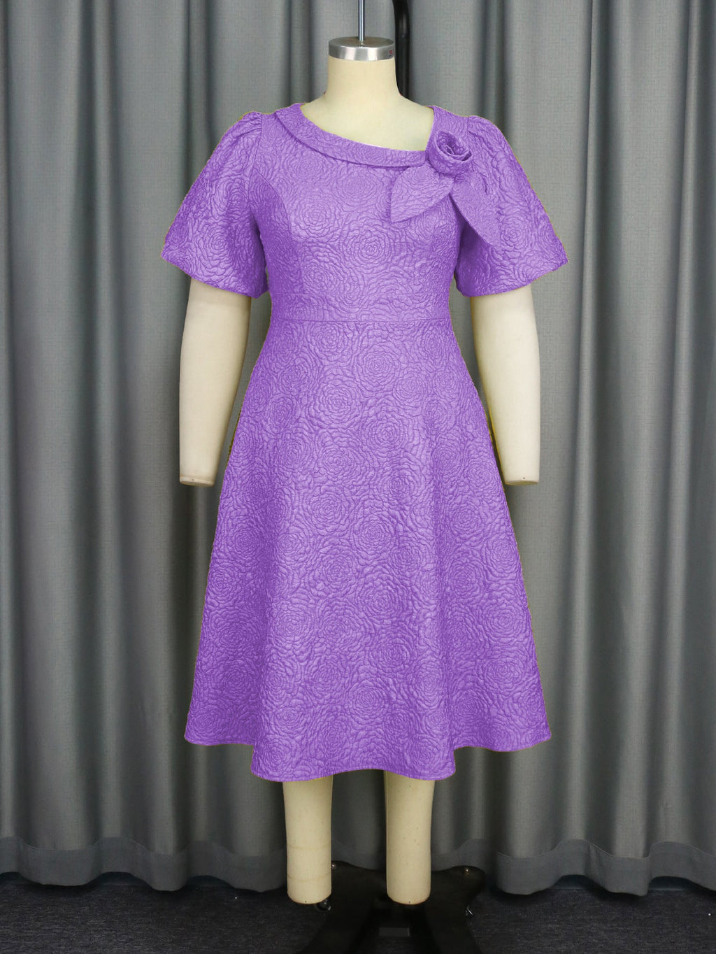 Robe pour femmes avec imprimé floral élégant et décoration en nœud R&B