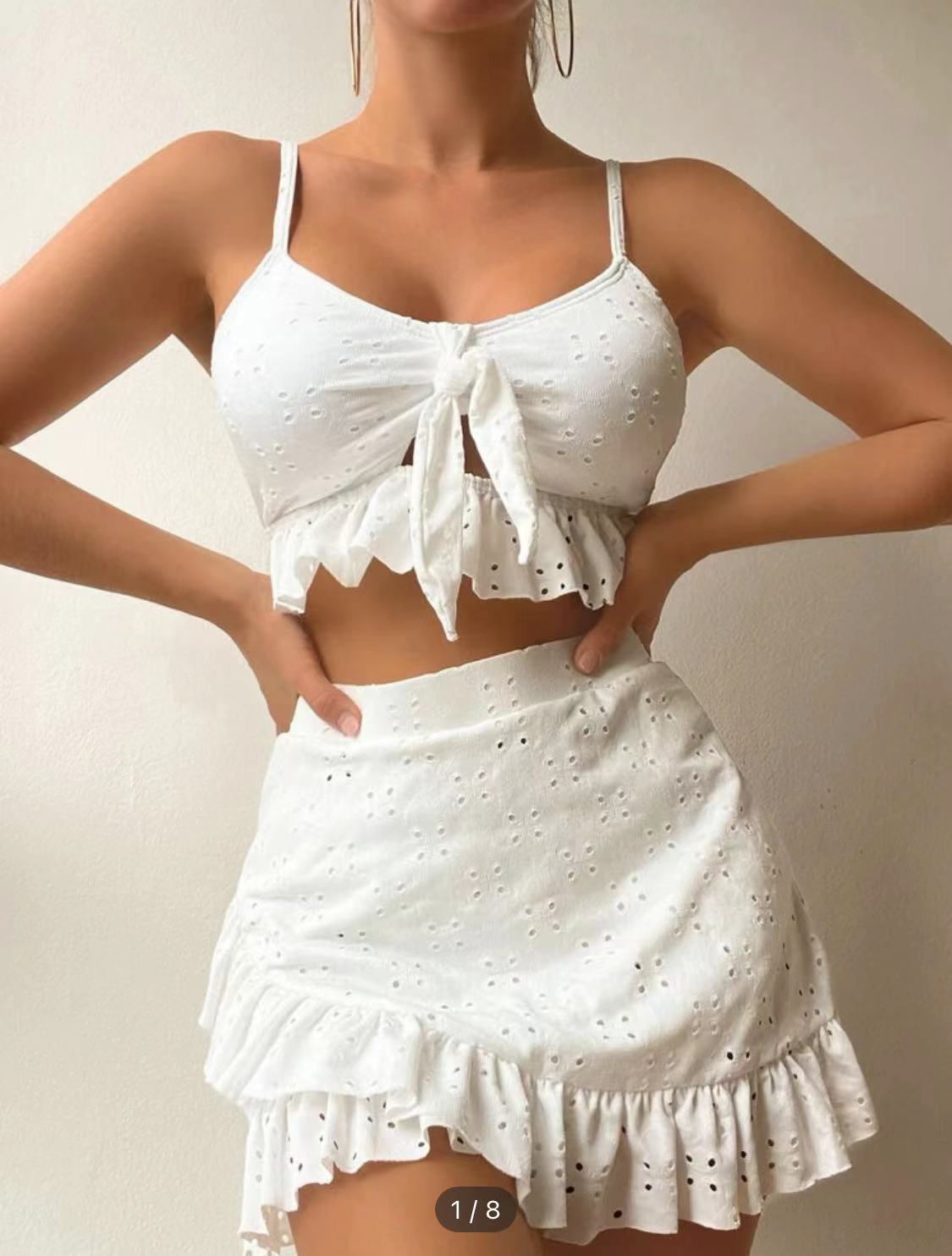 Ensemble Crop-Top et Jupe pour Femmes avec Design Ludique Echo Archiv