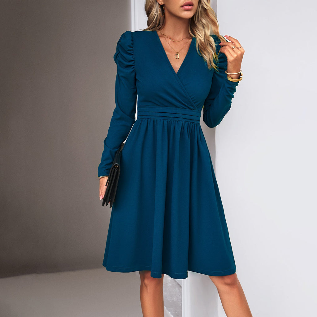 Robe midi portefeuille pour femmes avec manches bouffantes, taille marquée et jupe évasée Echo Archiv