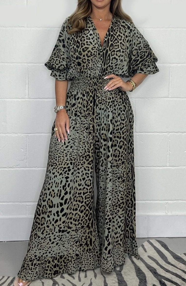 Combinaison femme à décolleté en V, jambes larges et imprimé animalier Echoarchiv