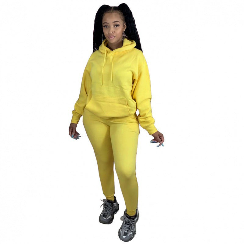 Ensemble de loisirs pour femmes en deux parties avec un sweat à capuche oversize et des leggings taille haute, coupe slim Echo Archive