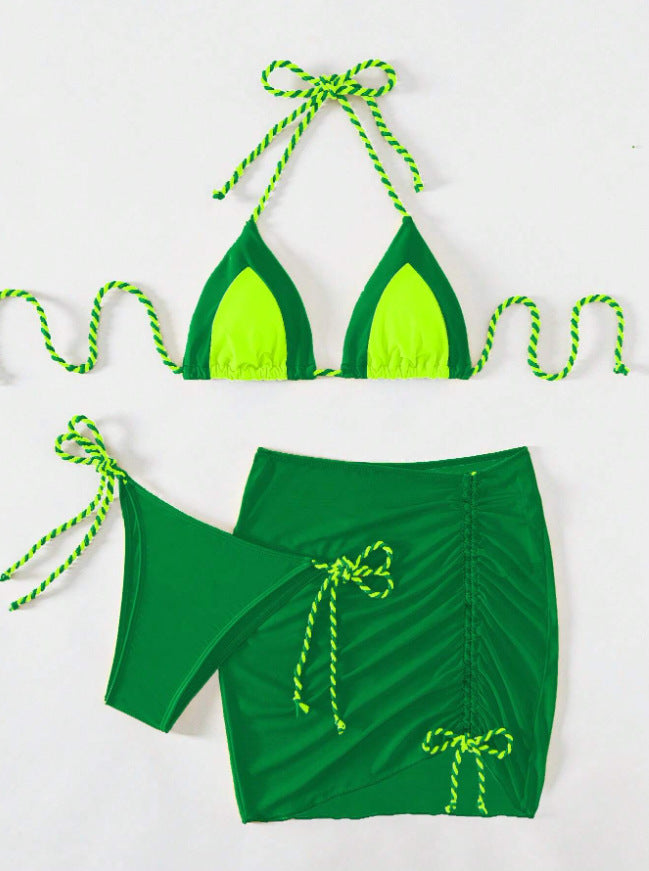 Ensemble de bikini triangle pour femmes avec fronces et liens R&B