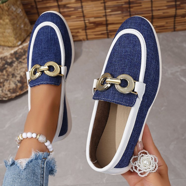Mocassins pour femmes avec accents métalliques tendance et semelle confortable R&B