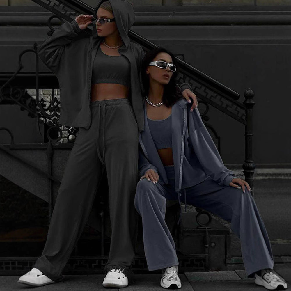 Ensemble lounge en velours doux pour femmes avec fermeture éclair courte, cordons extra longs et pantalon de confort à taille haute Echo Archiv