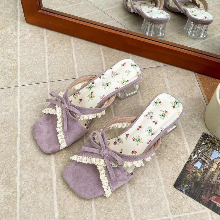 Sandales mode pour femmes avec talon bloc transparent et accent de nœud décoratif R&B