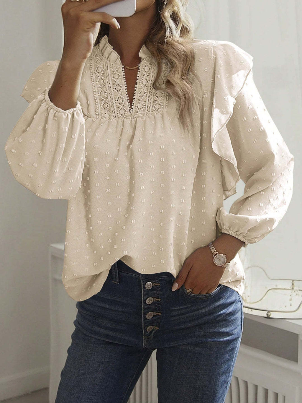 Blouse en viscose pour femmes avec broderie en dentelle et manches volantées