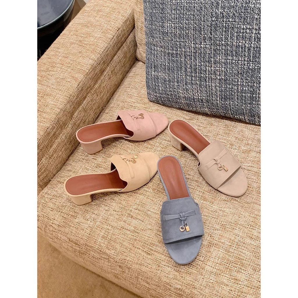 Chaussons élégants pour femmes avec application de nœud à la mode R&B