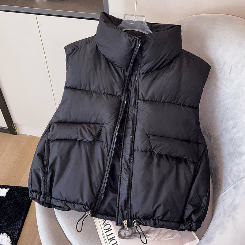 Gilet matelassé court en microfibre isolante pour femmes avec col montant, poches à rabat et cordon de serrage ajustable Echo Archiv