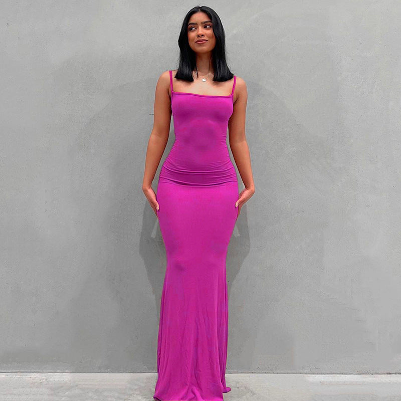 Robe maxi en jersey ajustée pour femmes avec drapés cintrés, manches longues et ourlet évasé Echoarchiv