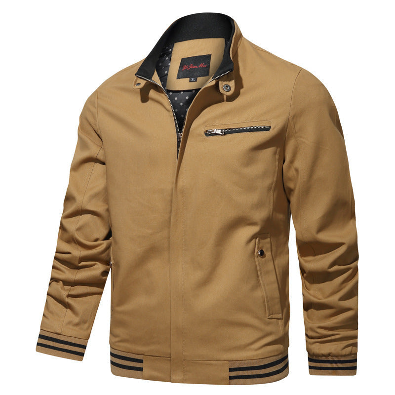Blouson urbain pour hommes avec col montant contrasté, bords-côtes rayés et fermeture éclair sur la poitrine Echo Archiv
