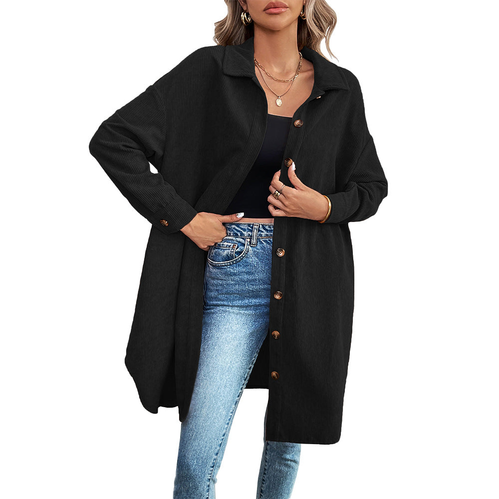 Veste chemise longue oversize en velours côtelé pour femmes avec boutonnière et col chemise Echo Archiv