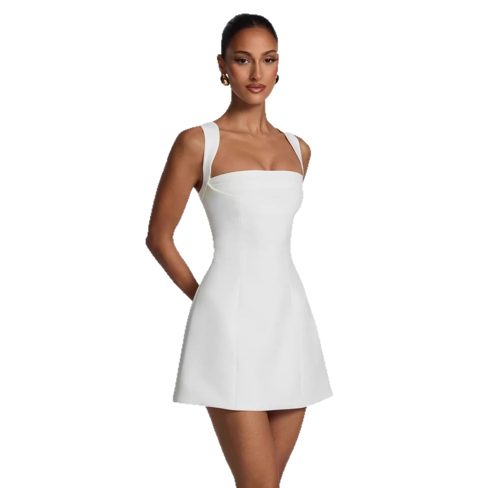 Robe mini ajustée pour femmes avec bretelles larges et décolleté élégant R&B