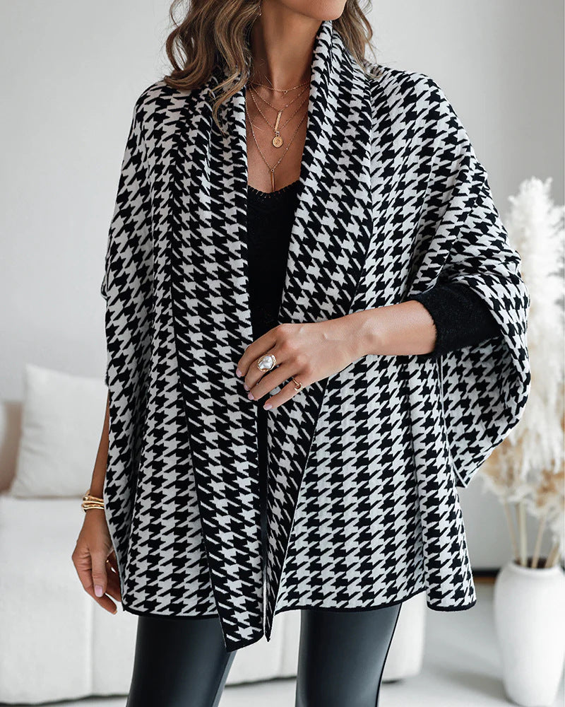 Poncho Oversized pour Femmes avec Motif Pied-de-Poule et Col Châle Ouvert Echo Archiv