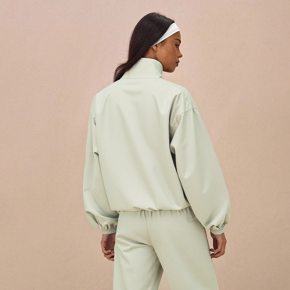 Ensemble de training oversize pour femmes avec col montant, manches ballon et pantalons larges à cordon