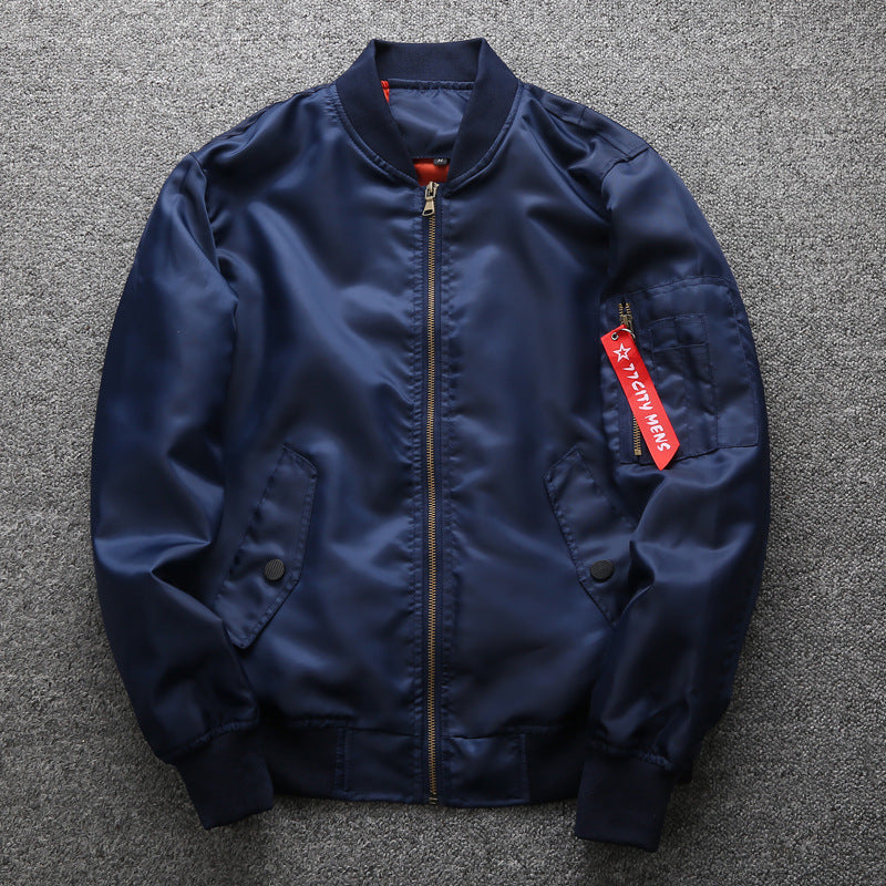Veste bomber moderne pour hommes avec fermeture éclair en métal, poche utilitaire sur le bras et poignets côtelés Echo Archiv
