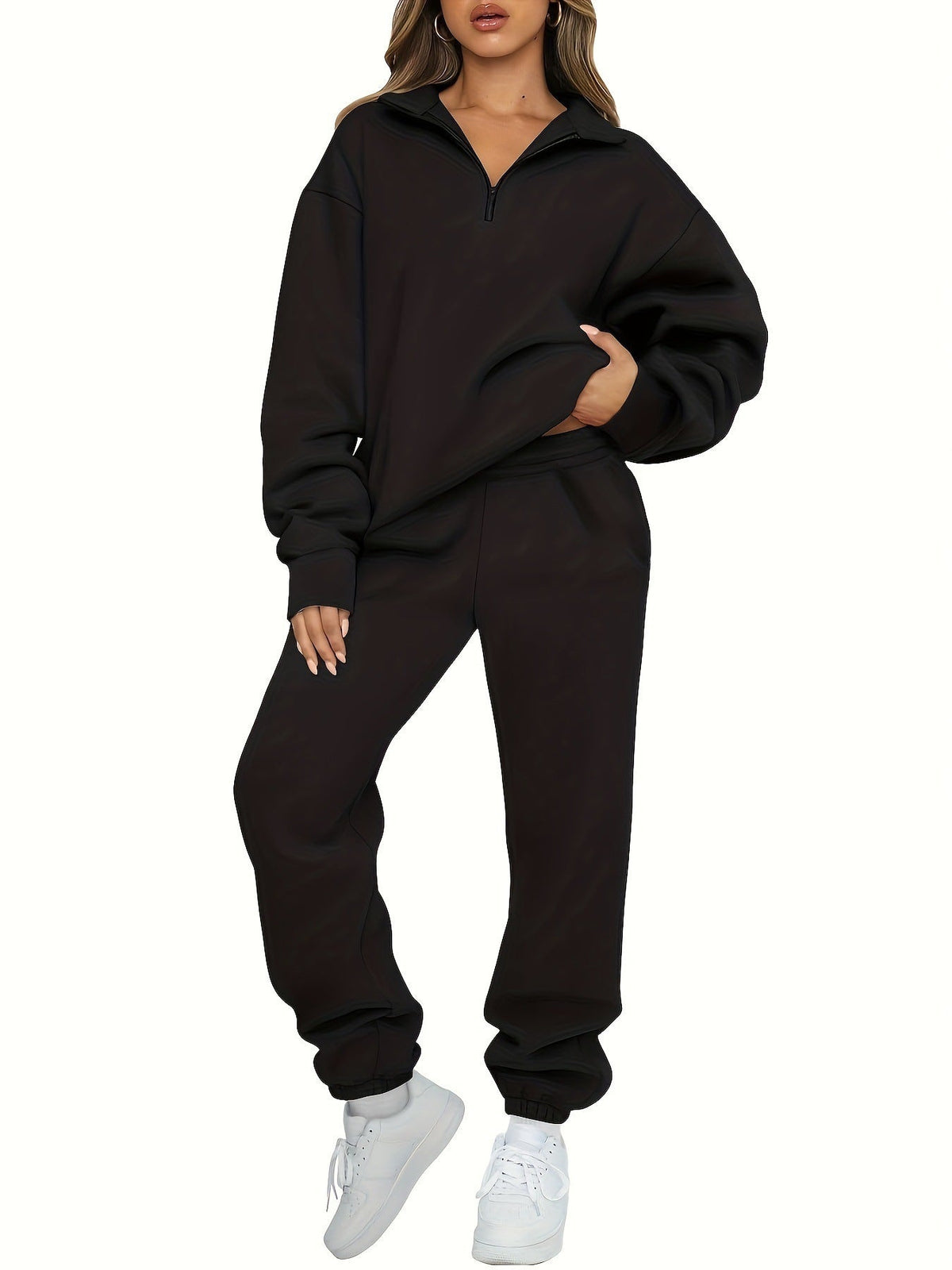 Ensemble de détente pour femmes en deux parties avec sweat-shirt à demi-fermeture éclair et coupe oversize, pantalon de jogging Echo Archiv