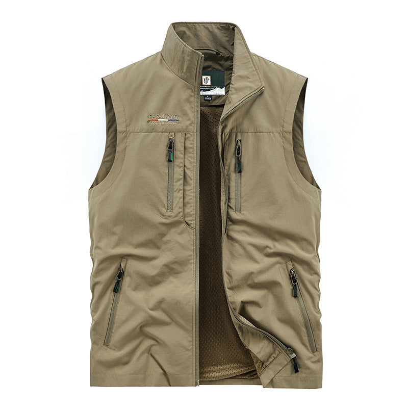 Gilet outdoor multifonctionnel pour hommes avec doublure en mesh, plusieurs poches zippées et col montant Echo Archiv