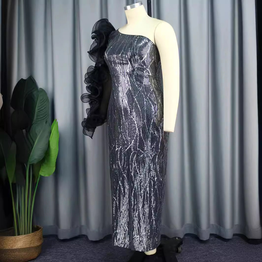 Robe de soirée glamour pour femmes avec design sans épaules et manches volumineuses R&B