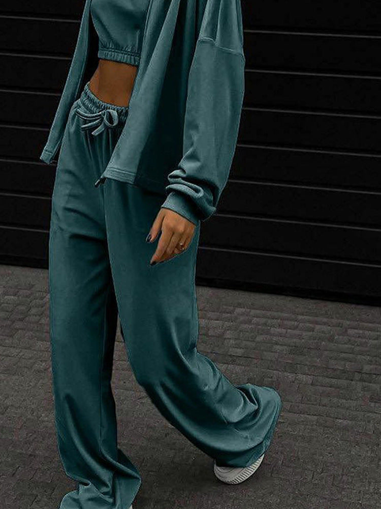 Ensemble lounge en velours doux pour femmes avec fermeture éclair courte, cordons extra longs et pantalon de confort à taille haute Echo Archiv