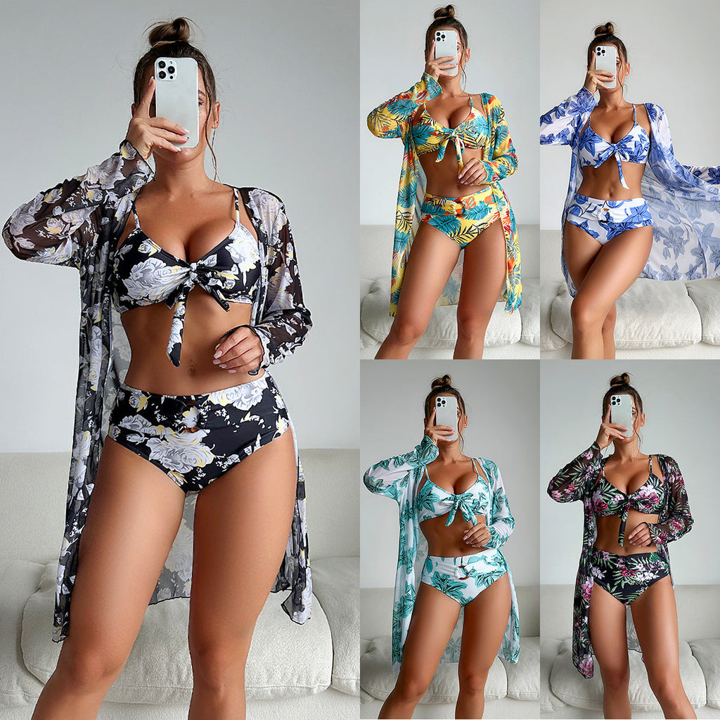 Ensemble de bikini pour femmes avec haut fleuri et kimono fluide Echo Archiv