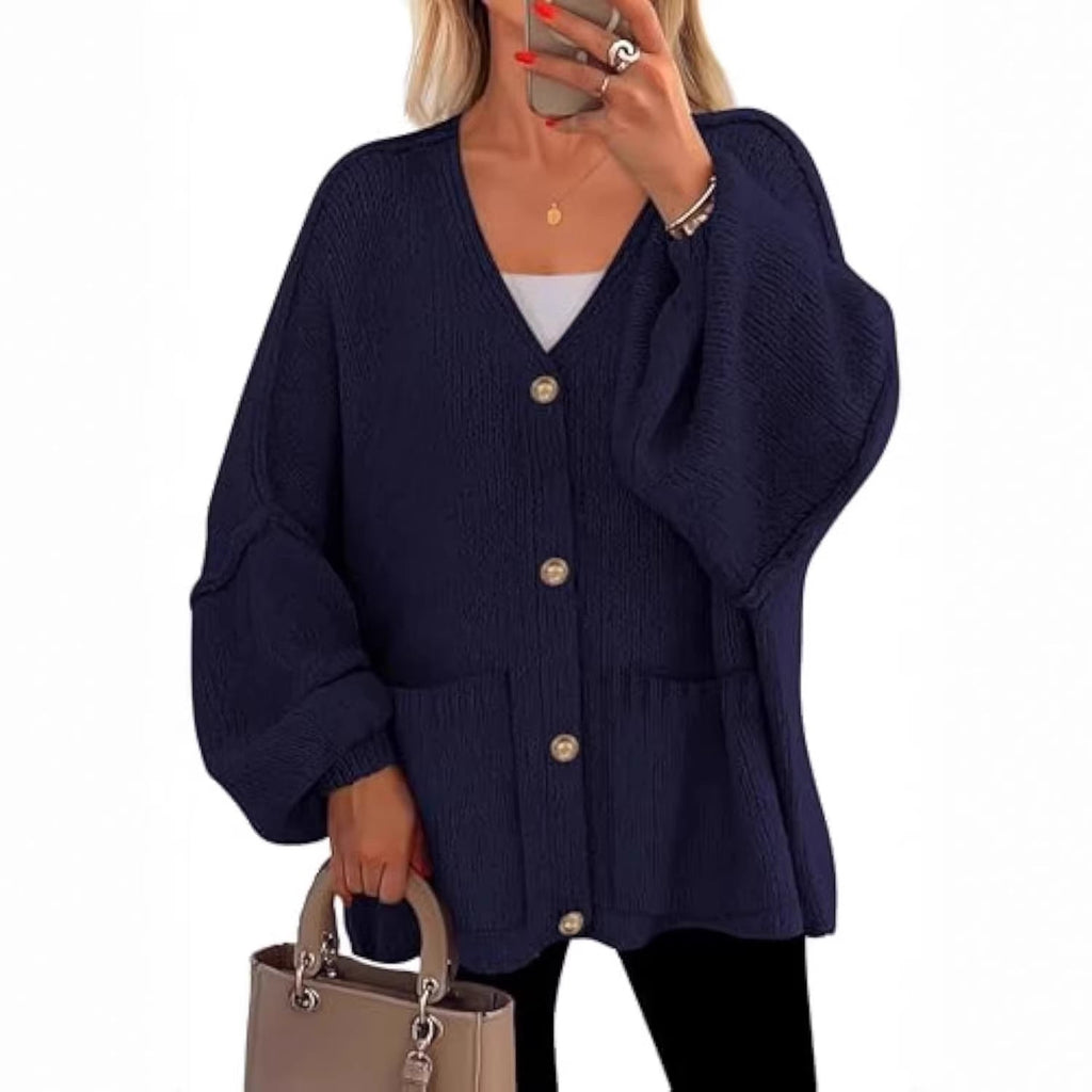 Cardigan en tricot oversize pour femmes avec décolleté en V, boutons décoratifs dorés et poches plaquées