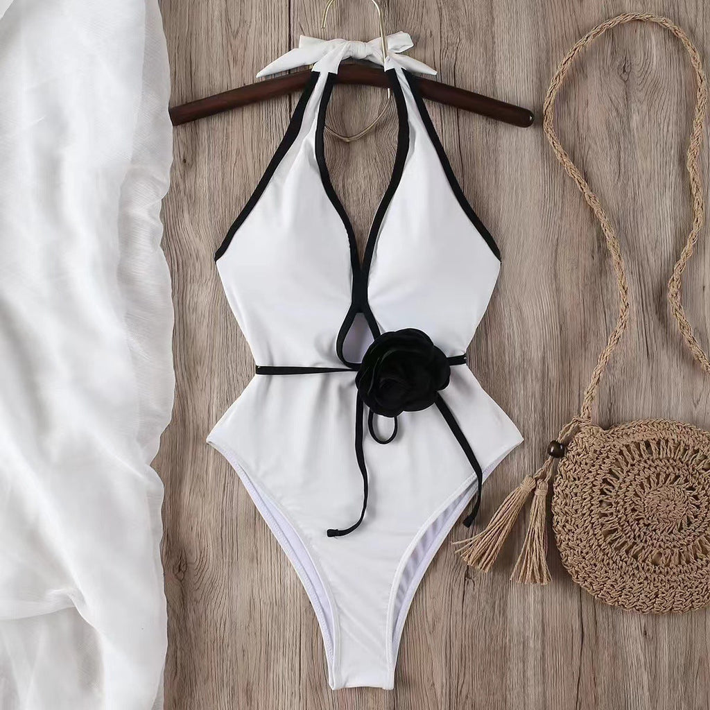 Maillot de bain élégant pour femmes avec détail floral Echo Archiv