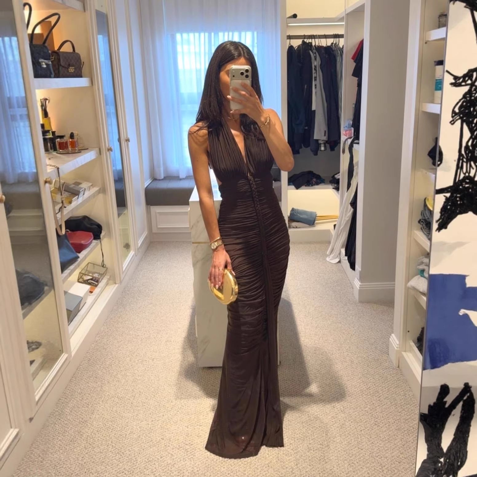 Robe de soirée élégante sans bretelles pour femmes avec drapé raffiné et décolleté plongeant Heidi-Mode