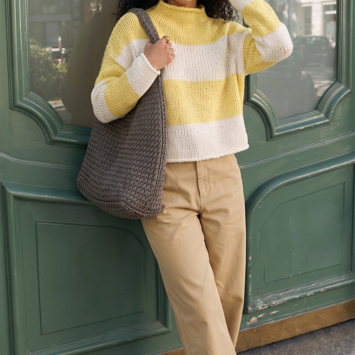 Pull cropped en grosse maille pour femmes avec col montant et manches raglan Echoarchiv