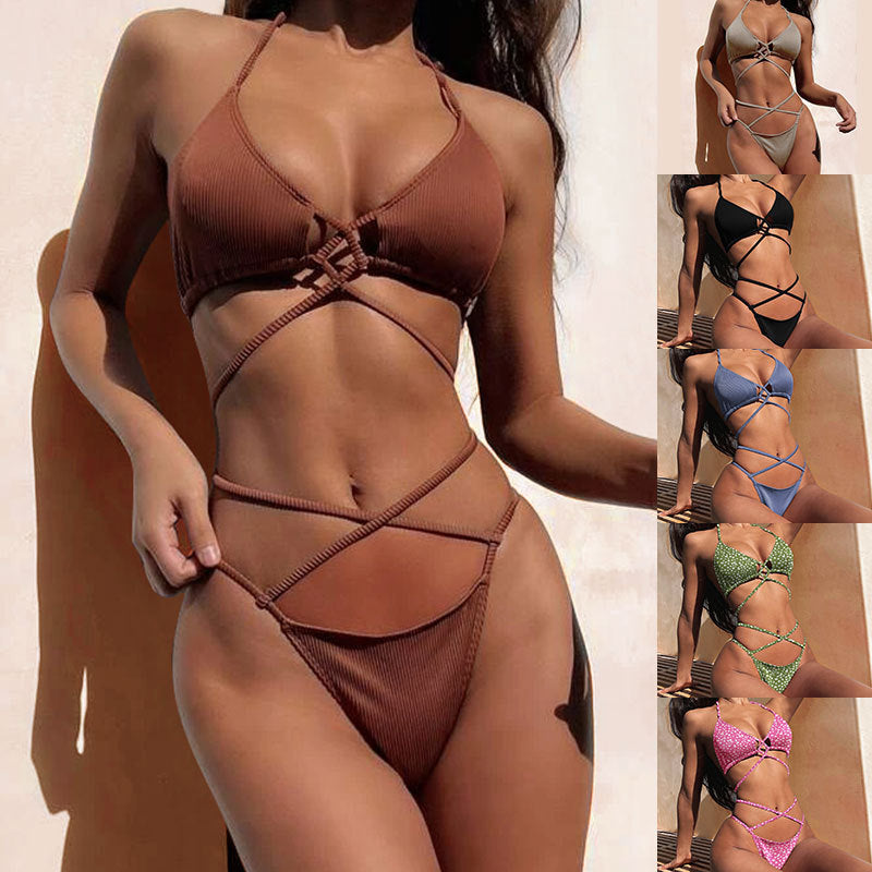 Bikini Triangle Femme avec Design Croisé R&B